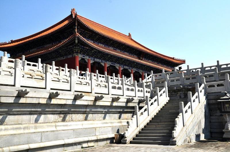 ���ɼ��F(tu��n)�����L(zh��ng)�c��ͬ���^(q��)���ξ��I(l��ng)��(d��o)һ�п����{(di��o)��